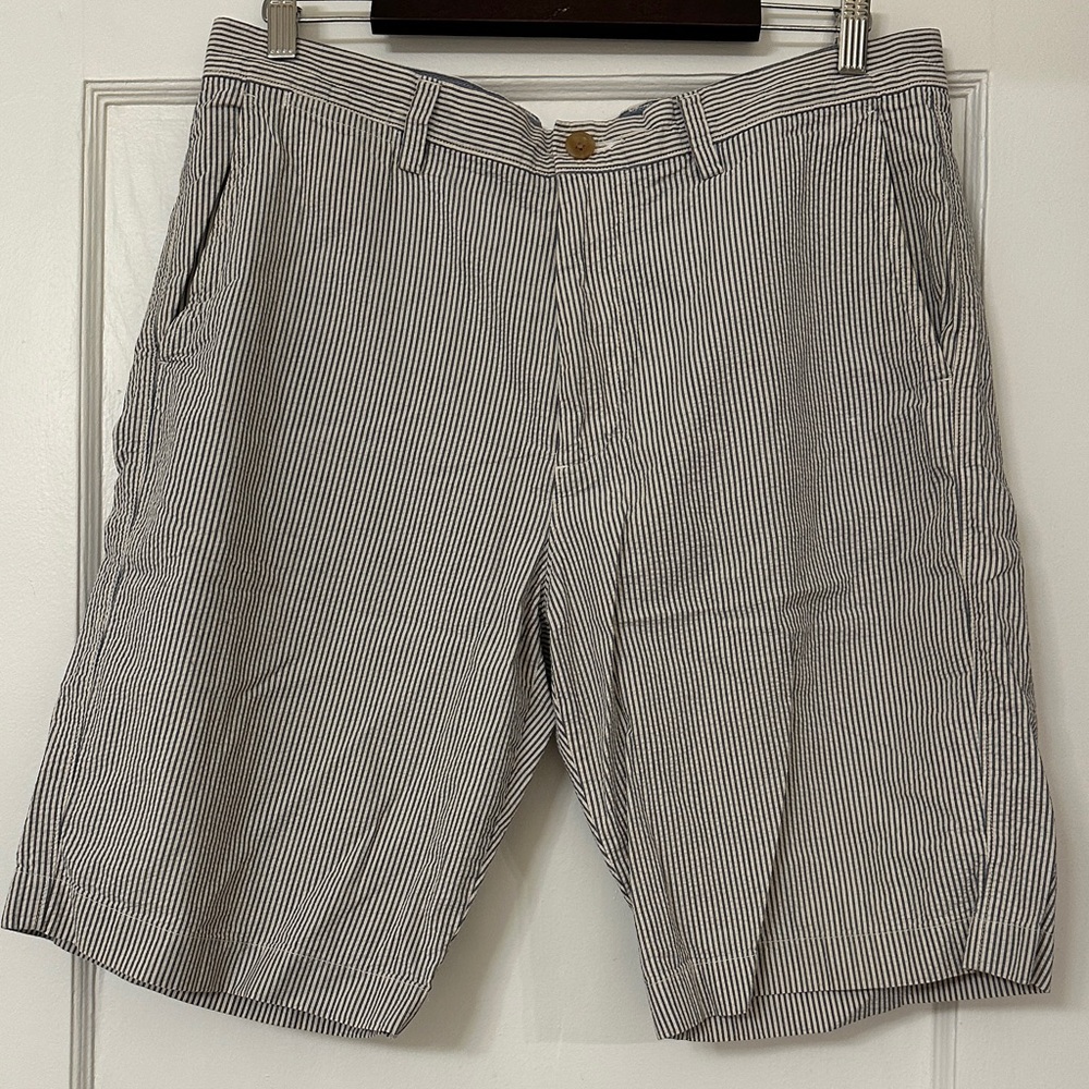 J.Crew Classic Striped Men's Shorts - Navy and White